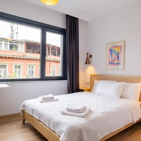 Mayer Tomtom Park * Стамбул