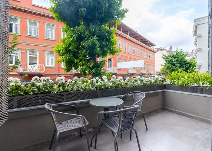 Апартаменты Mayer Tomtom Park *