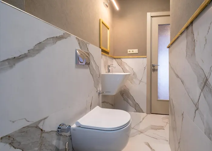 Mayer Tomtom Park 아파트 *