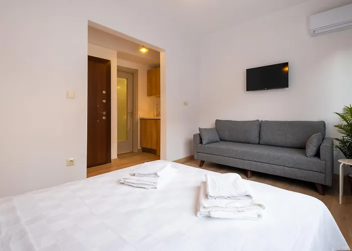 Mayer Tomtom Park Апартаменты Стамбул